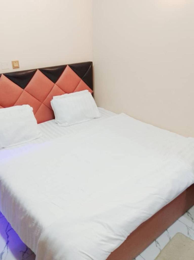 Emerald Hotel photo 4
