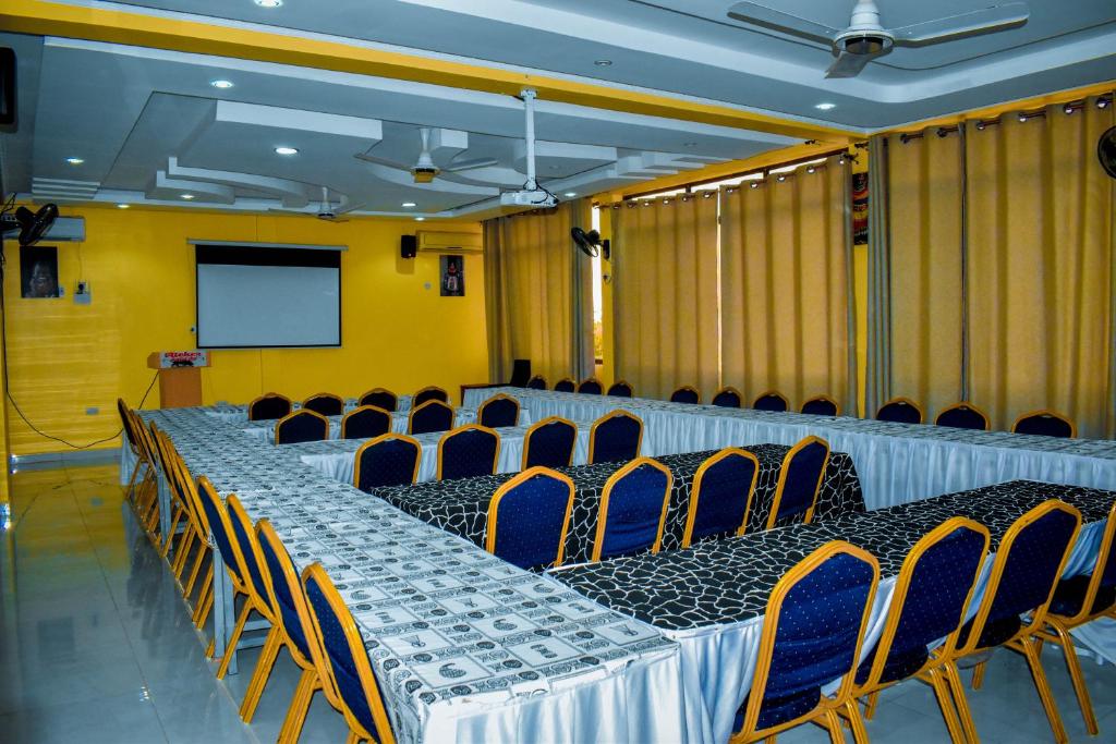 Ateker Hotel photo 1