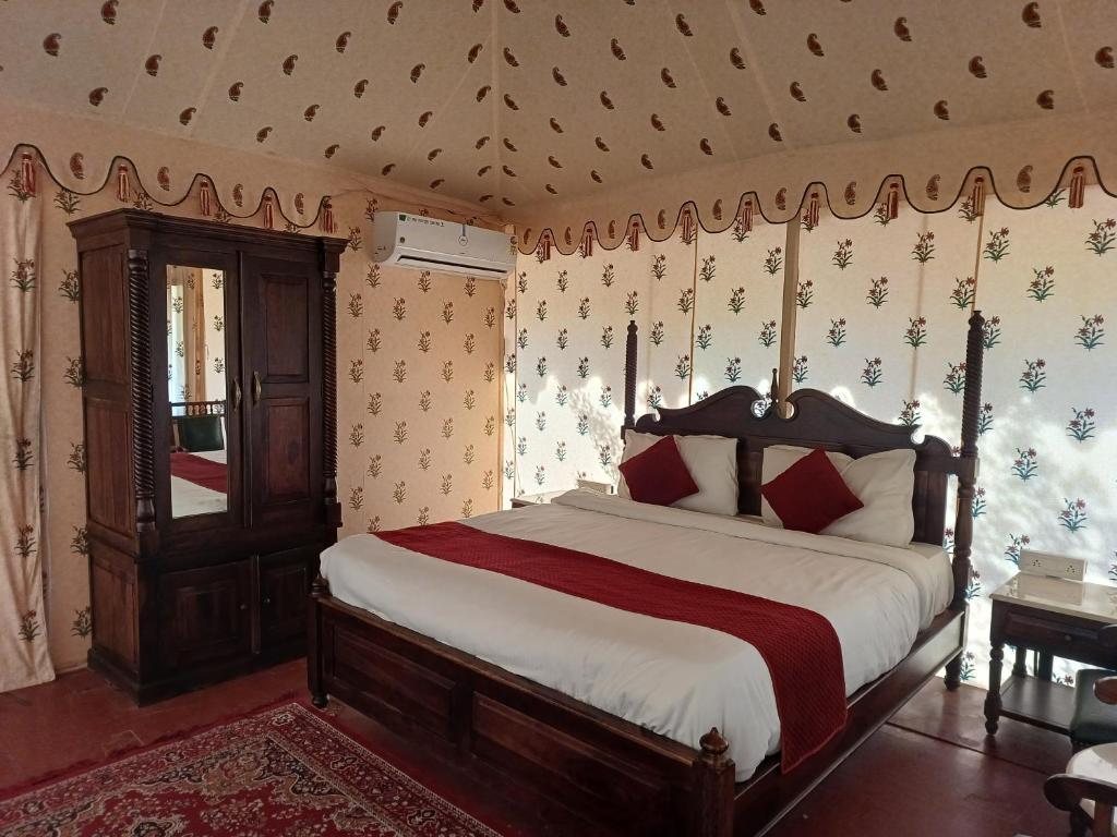 Royal Pushkar Camps- a Luxury Camp Resort photo 3