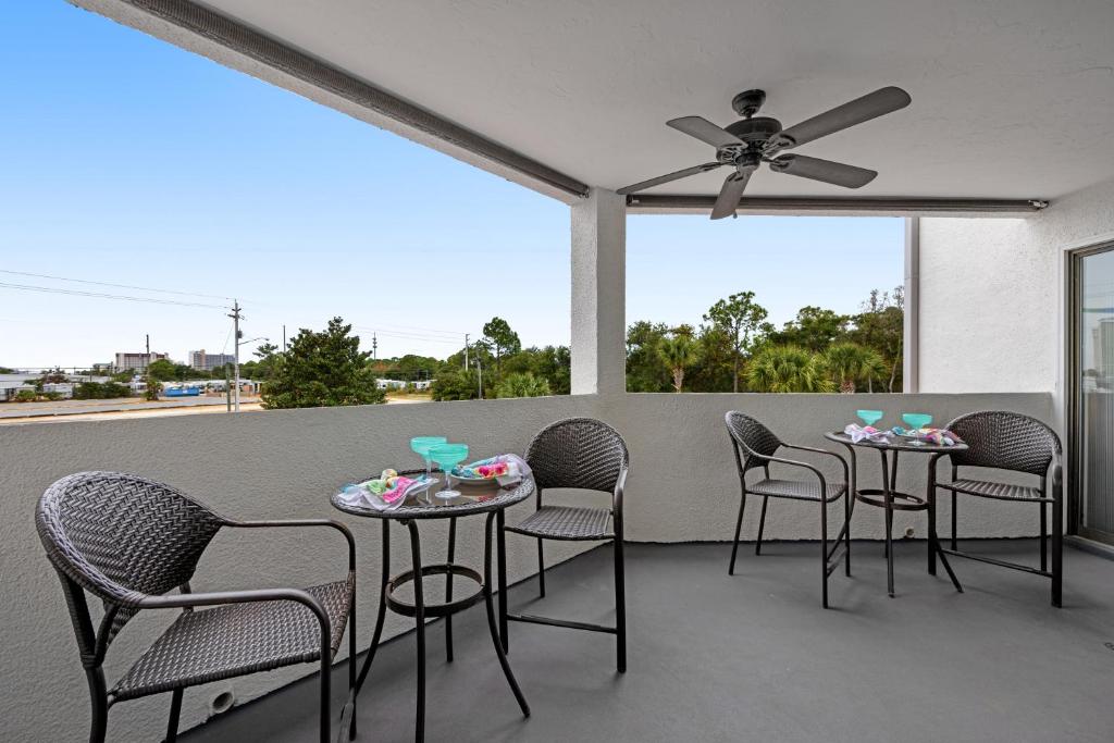 The Inn at St Thomas 1210B - Perfect Affordable Getaway photo 4
