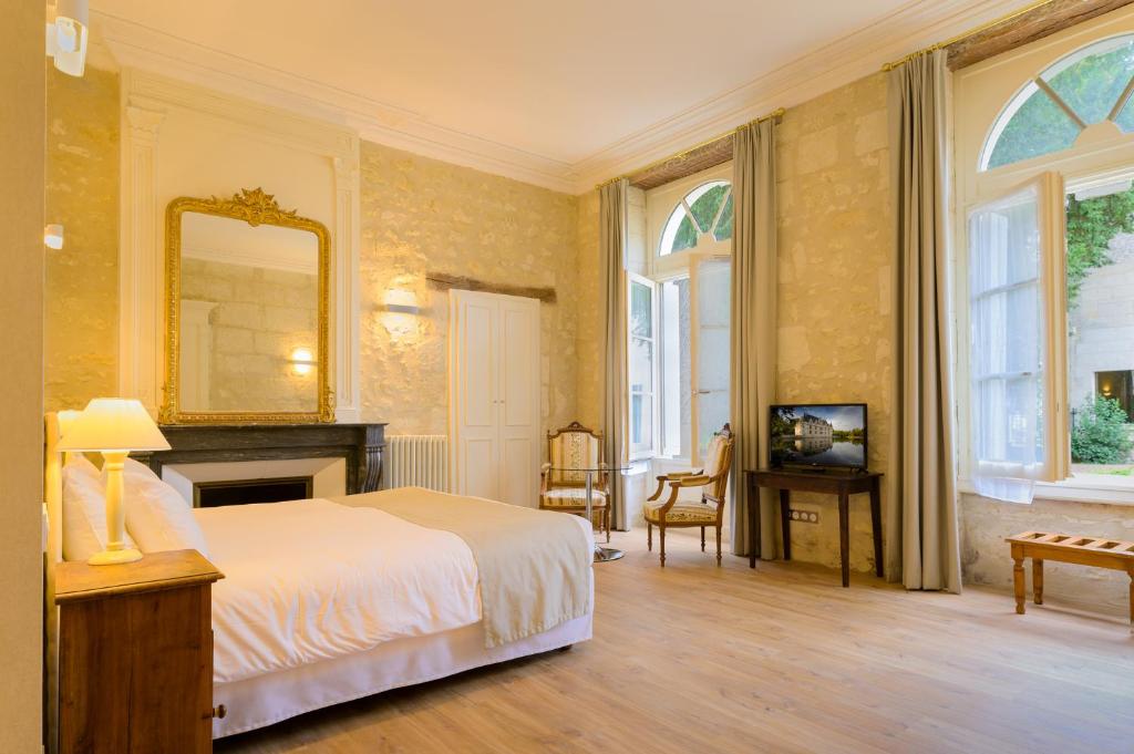 Hôtel Grand Monarque photo 1