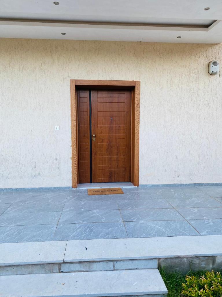 Étage de villa à la Soukra photo 1