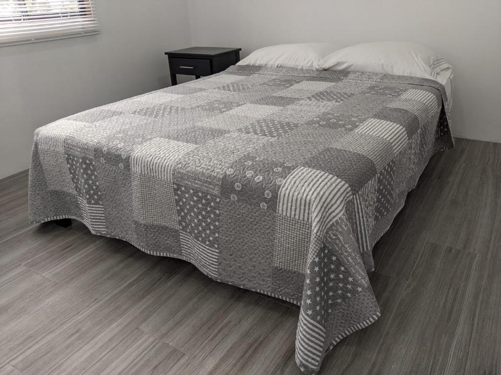 Spice Isle Apt 3 photo 1