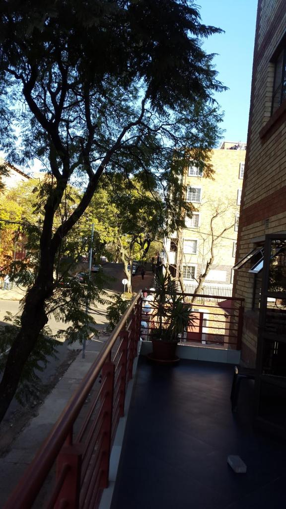 Legacy Guest Lodge photo 3