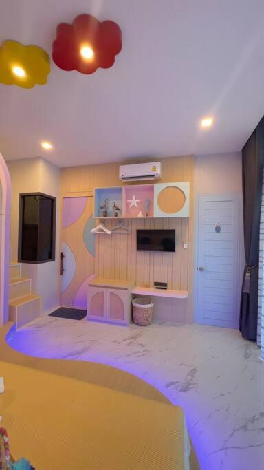 Blue Sand Sea Pool Villa photo 4