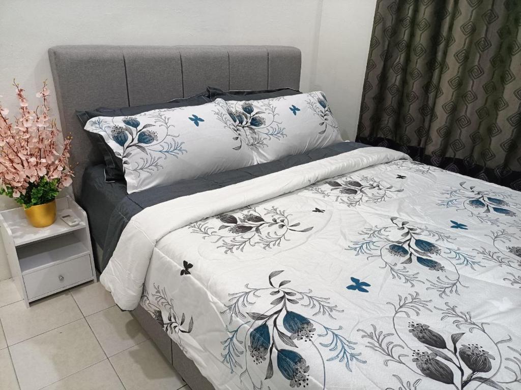 Ceri Kluang Homestay (Corner Lot) photo 1