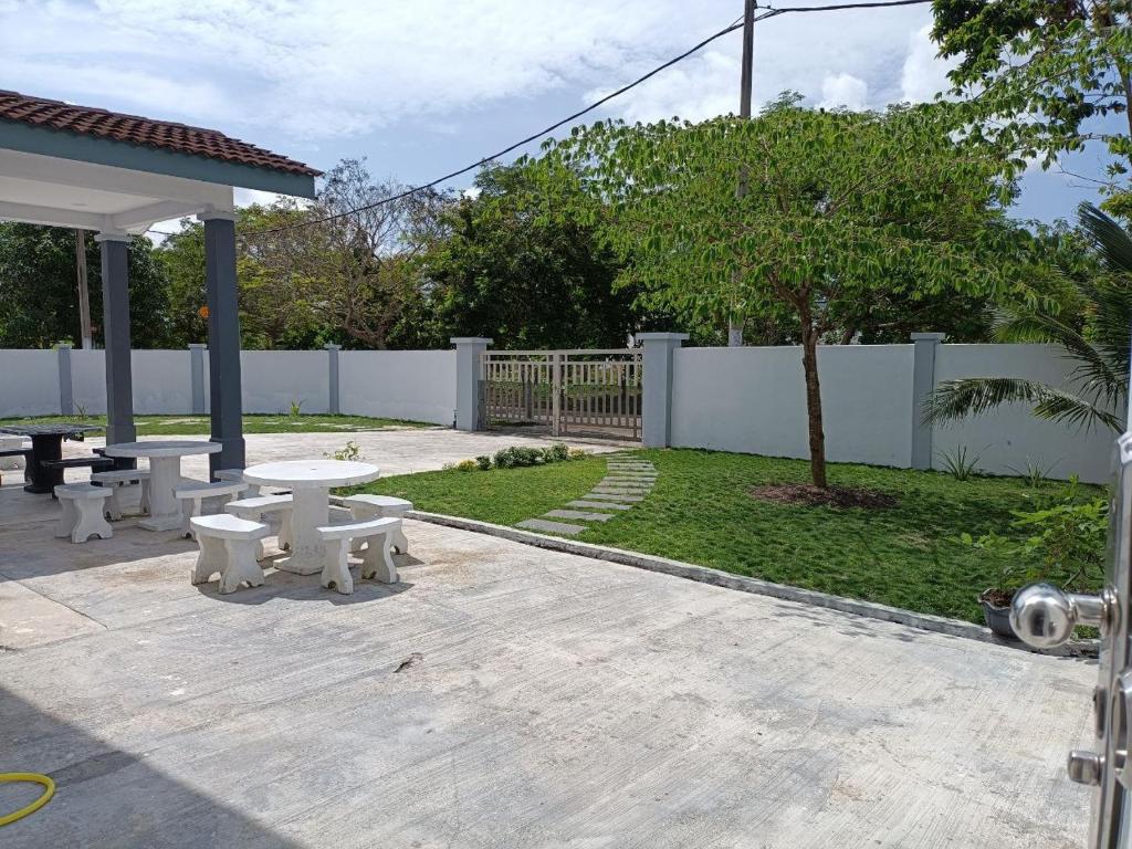 Ceri Kluang Homestay (Corner Lot) photo 4
