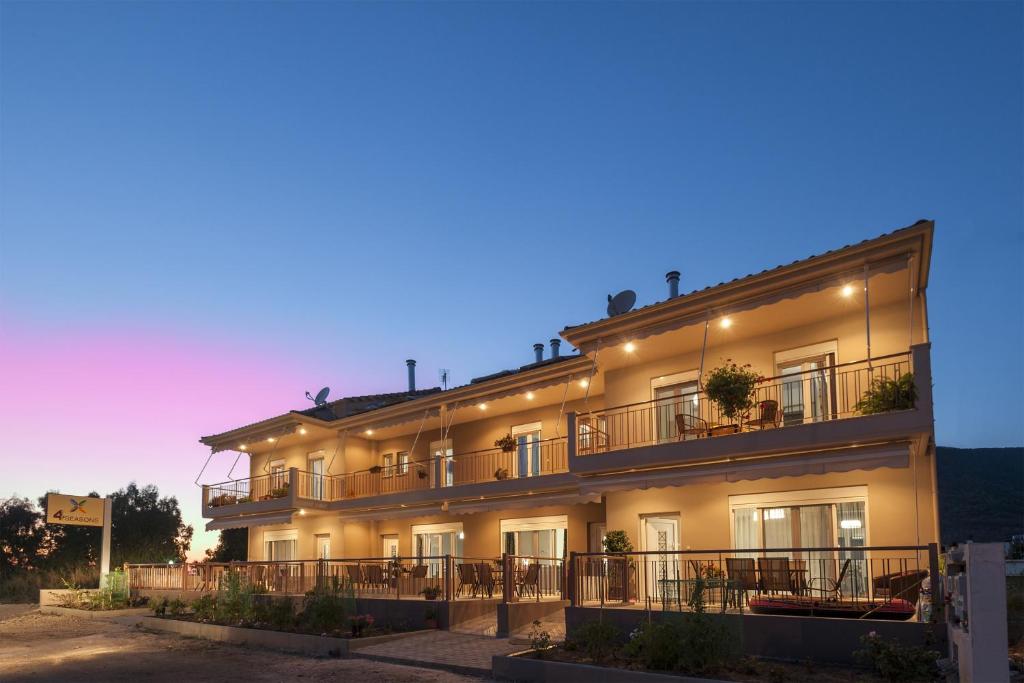 4 Seasons Villas photo 3