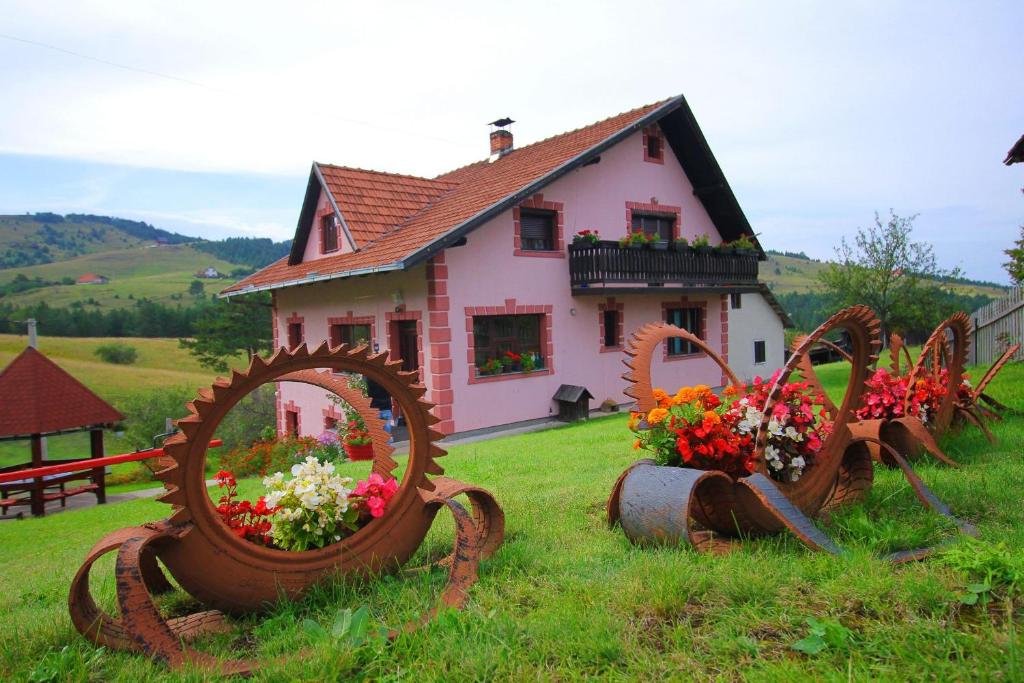 Domaćinstvo Spasenić photo 2