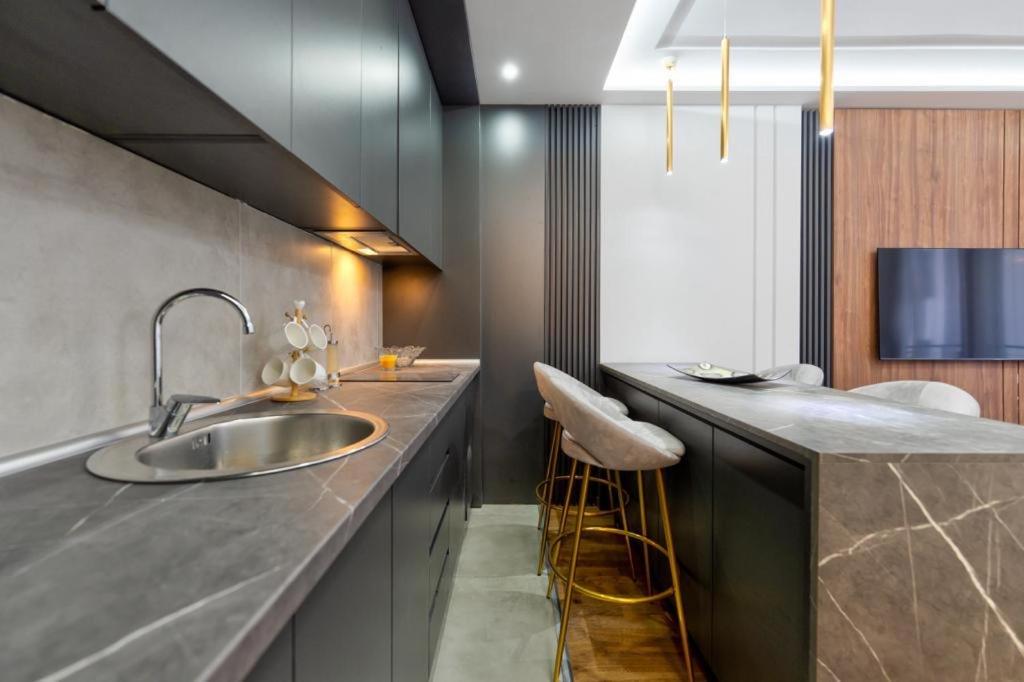 Mans lux 8 Apartman photo 1