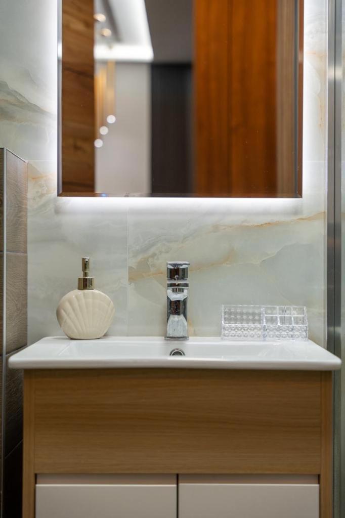 Mans lux 8 Apartman photo 4