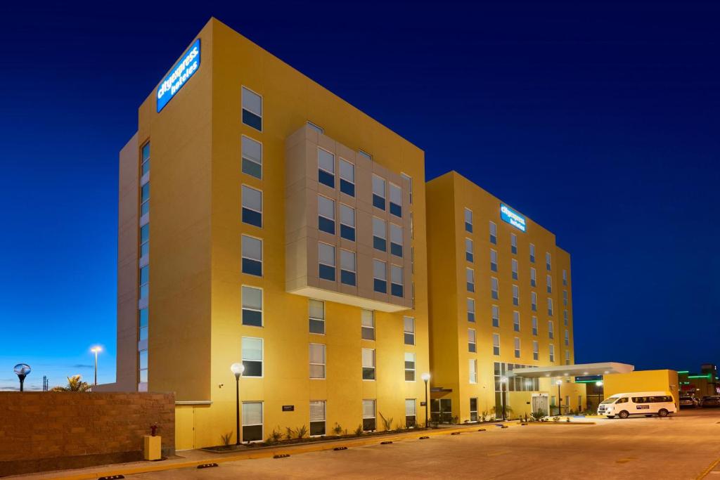 City Express by Marriott Rosarito photo 2