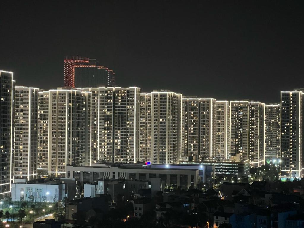 Dreamer Homestay - Vinhomes Ocean Park photo 2