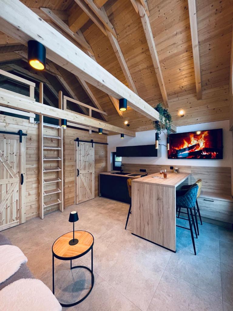 Radovna Chalet with Panoramic View photo 3