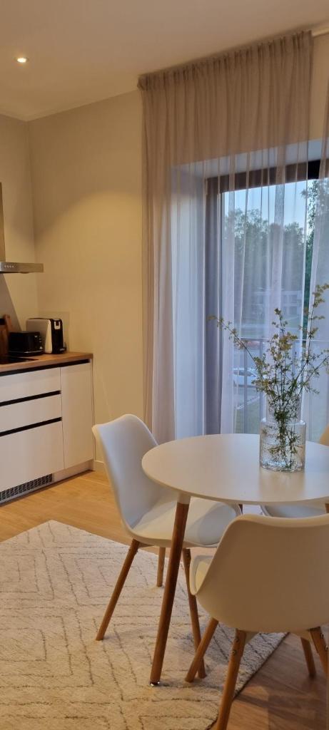 Albatross Green Apartment photo 1