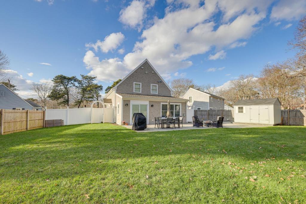 Sleek and Modern Cape Cod Home 2 Mi to Beaches! photo 2