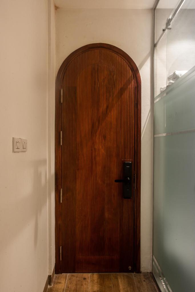 Lanha Hotel - Homestay