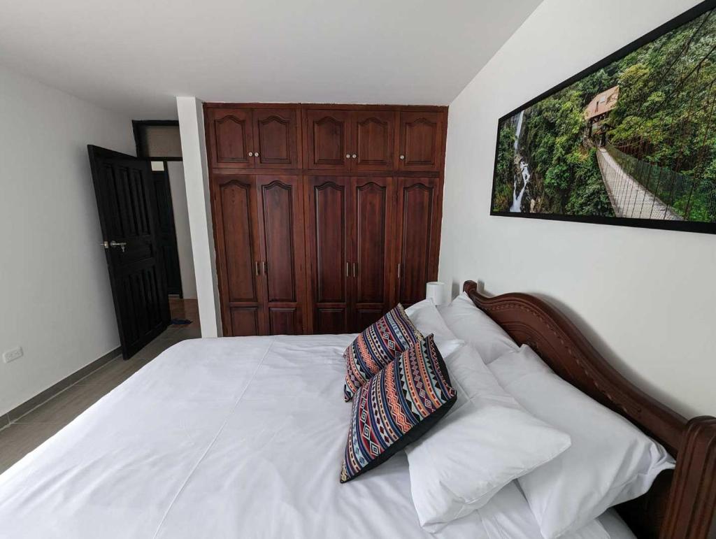 HolyBaños Amazing 3BR Villa with Hot Tub photo 4