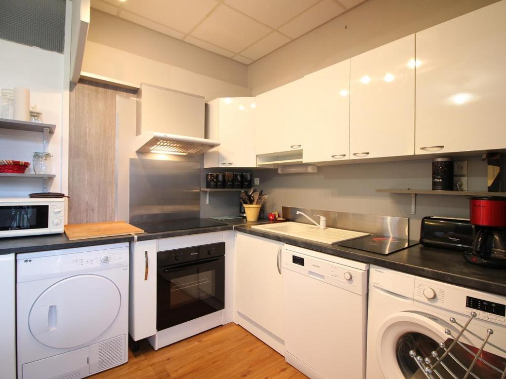 Appartement La Bourboule, 3 pièces, 5 personnes - FR-1-608-260 photo 4