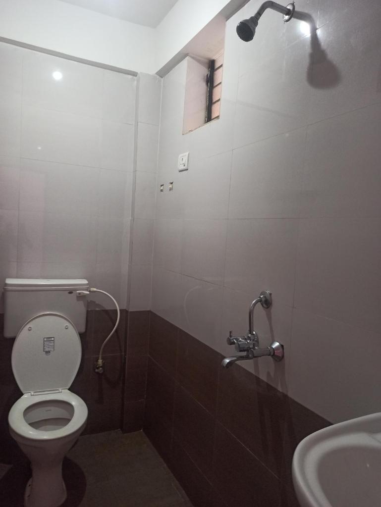Om Ganesh Naik Guest House photo 3