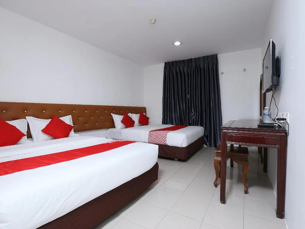 OYO 89672 Eg Hotel Jj Room Type - Twin Bed Super Duplex Suite