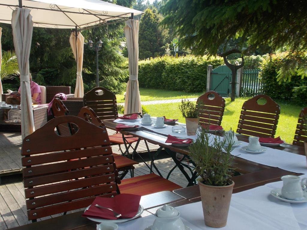 Romantik Hotel Zum Lindengarten photo 1