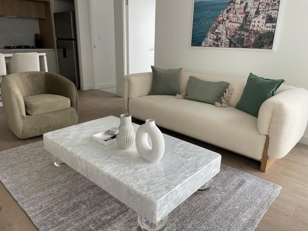 Serenity Stayz 3 Bedroom 2 Bathroom Apartment CBD photo 1