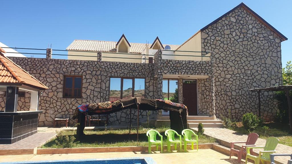 مأوى المنظر الجميل ايطو على الطريق الوطنية ١٣ جماعة تكريكرة ازرو افران photo 3