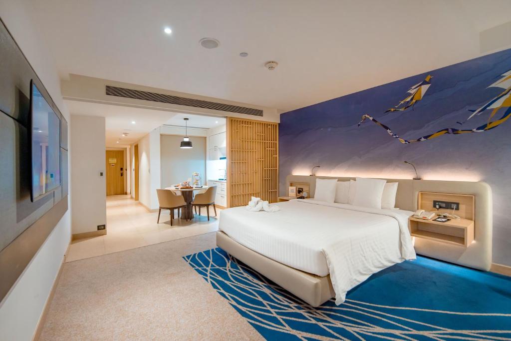 Novotel Ahmedabad photo 1