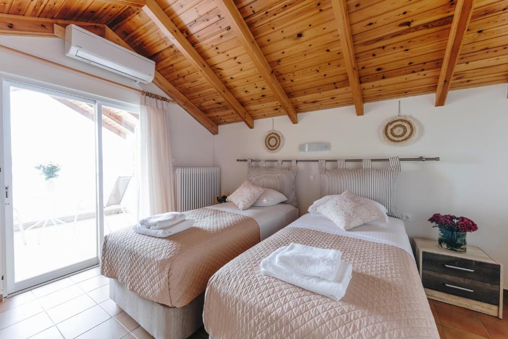 Theologos House photo 3
