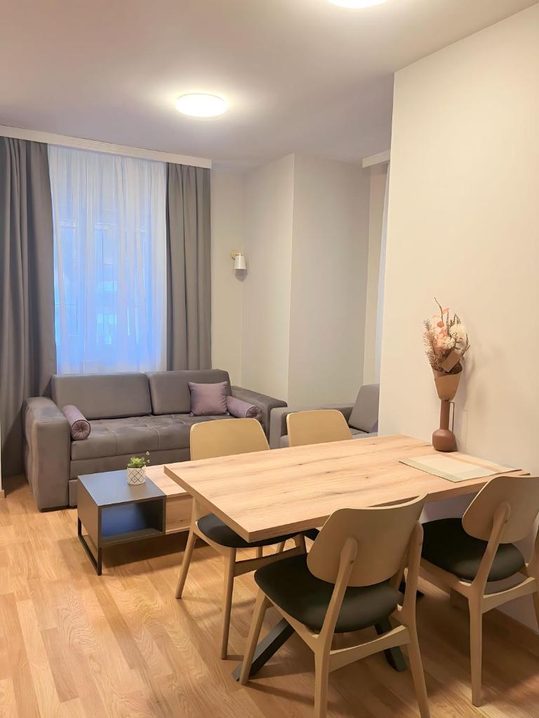 SUNSKII Apartments photo 3