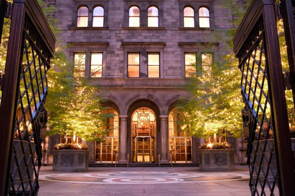 Lotte New York Palace image