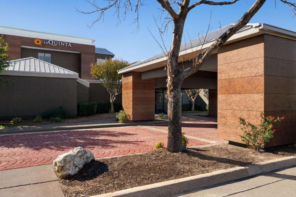 La Quinta by Wyndham Round Rock North photo 2