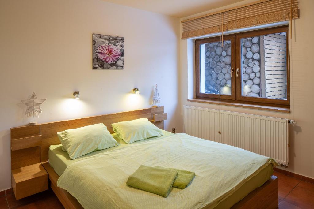 Apartmány pro rodiny s dětmi - Permoník - Tap to explore photos