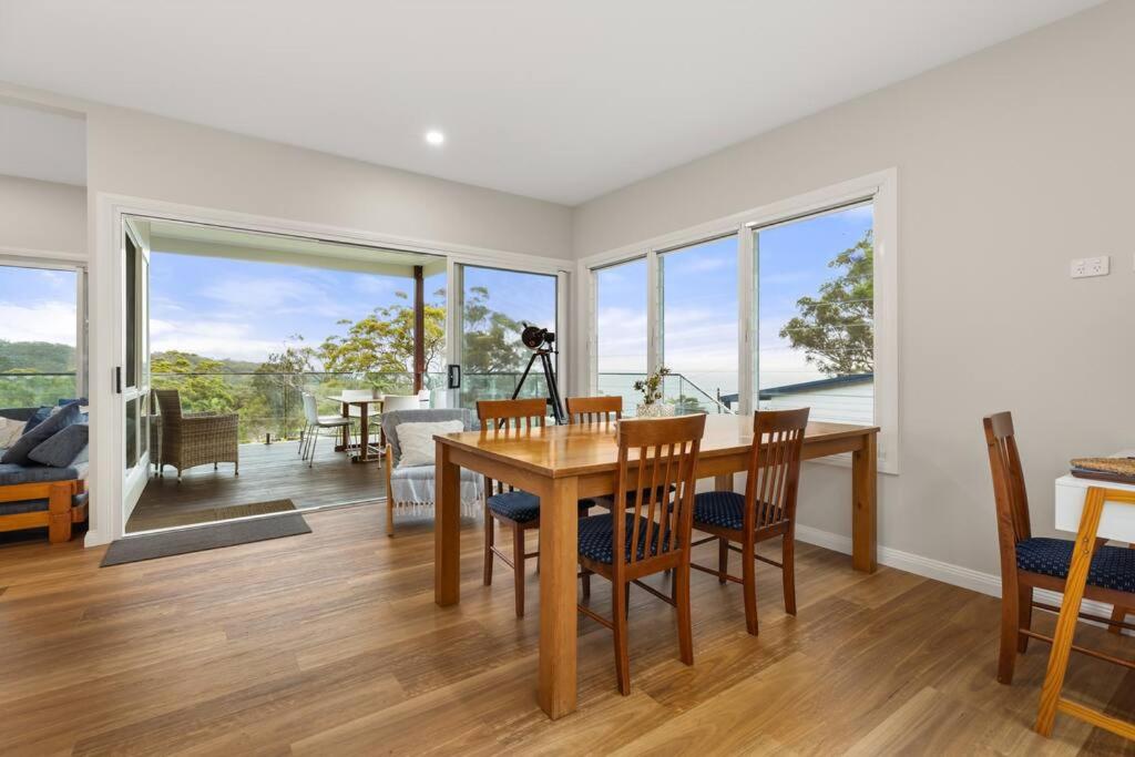 Newly Renovated Hyams Beach Cottage photo 3