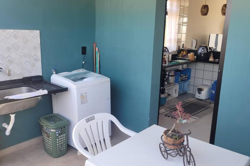 Casa inteira, novíssima, 3 quartos, 2 BH, 800m da UFJF photo 3