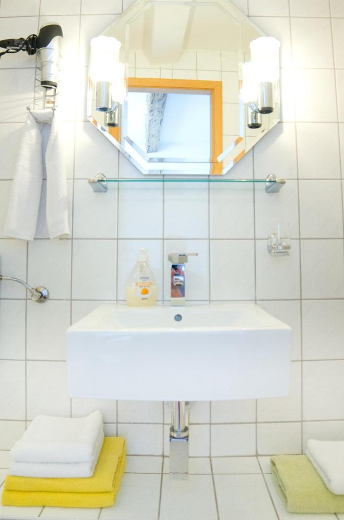 Pension Am Alten Markt Room Type - Triple Room
