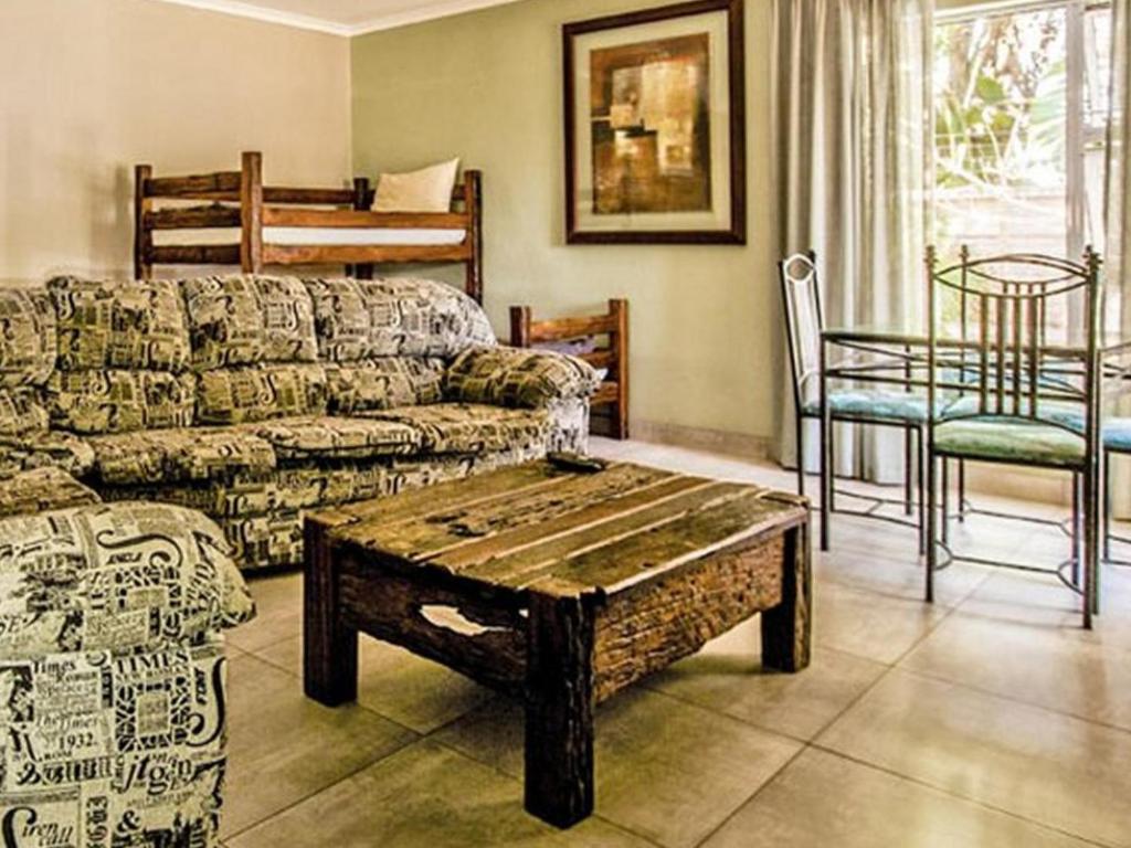 The Russel Guest House photo 2