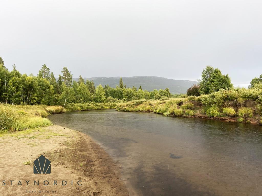 Cozy cottage on a large natural plot in lovely Harjedalen photo 1