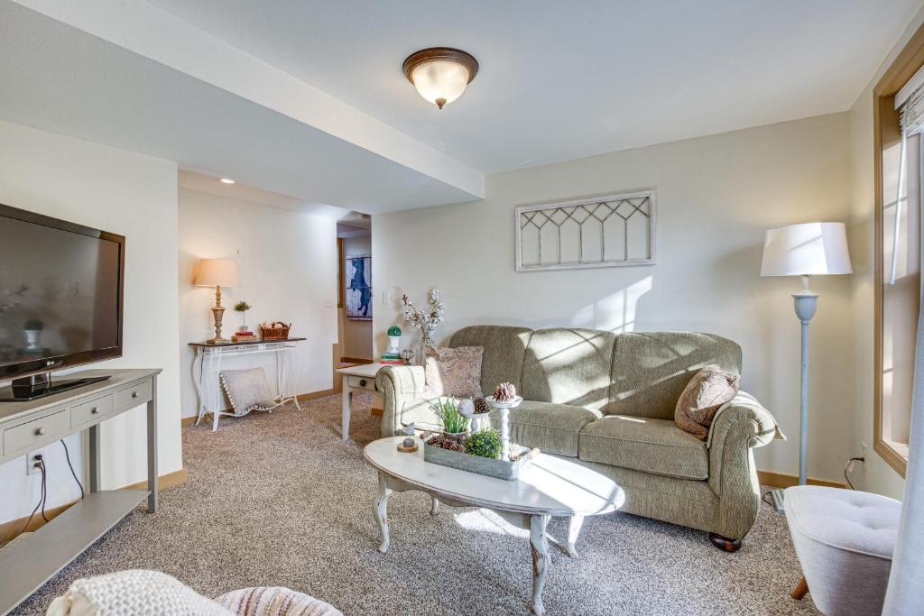 Cozy Liberty Getaway with Fire Pit and Patio! photo 1