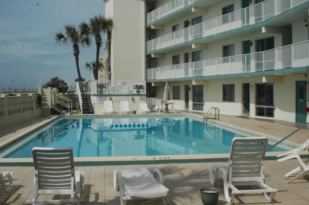 Aqua Villa 104
