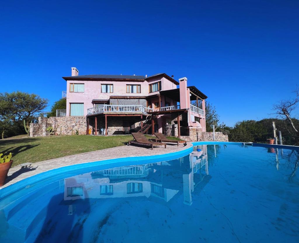 CASA EN SIERRAS DE CORDOBA