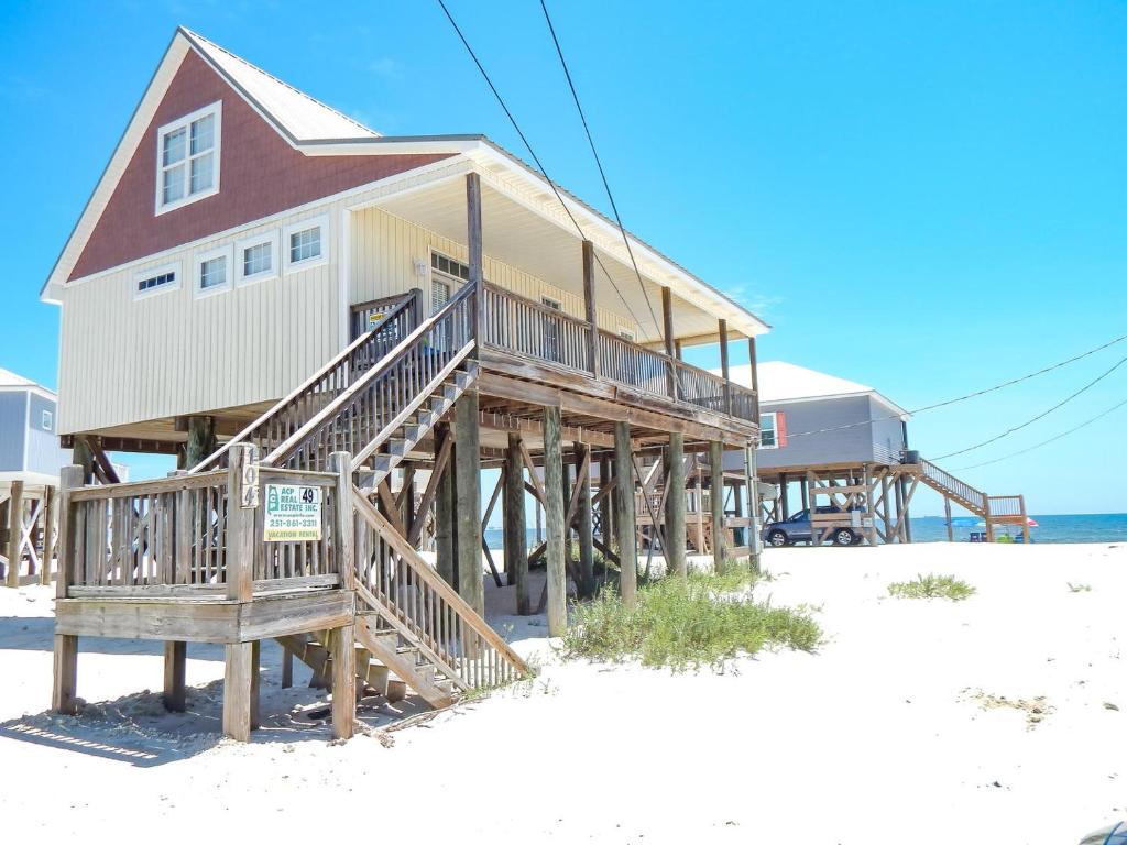 049 Beach Comber image