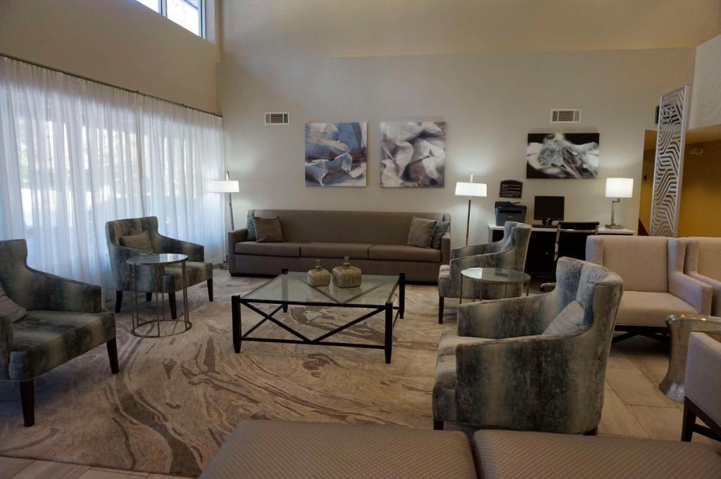 Best Western Tallahassee-Downtown Inn & Suites image