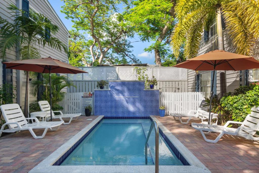 Old Town Garden Villas - Andros Suite photo 4