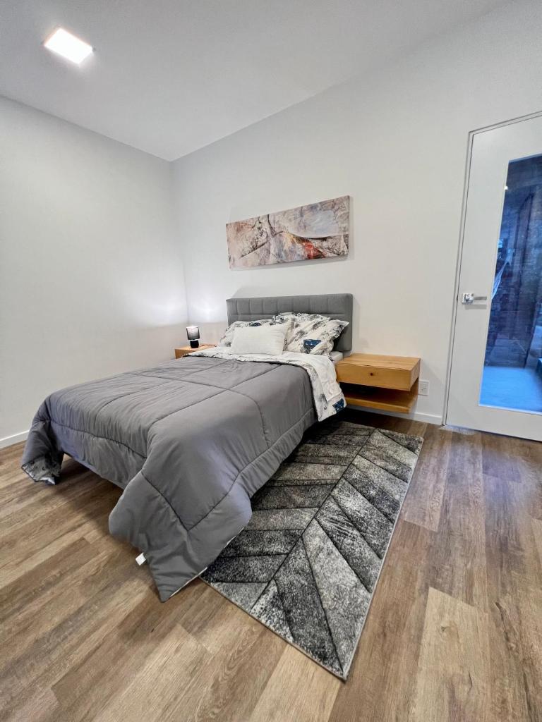Suite 06 photo 4