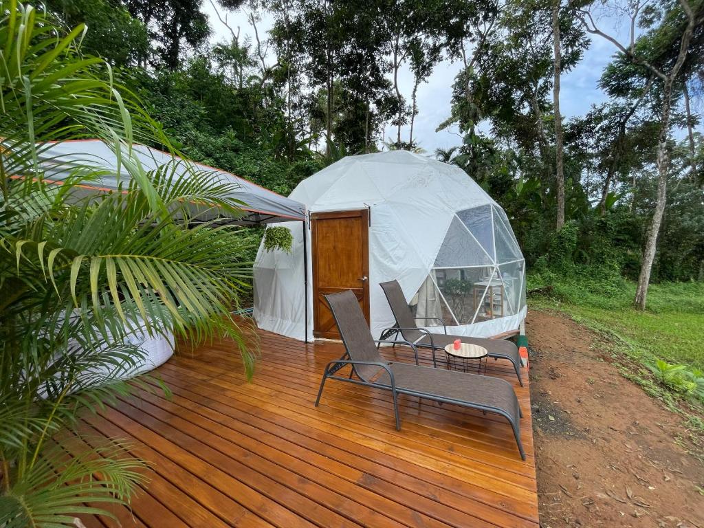 La Comarca River Glamping Dome near Manuel Antonio photo 1