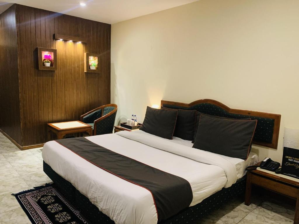 HOTEL ROYAL PRESIDENCY INN photo 4