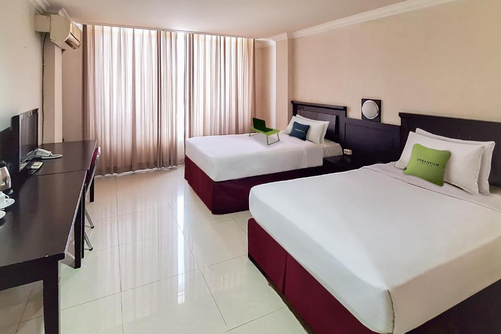 Urbanview Hotel Surya Kahayan Palangkaraya by RedDoorz photo 3