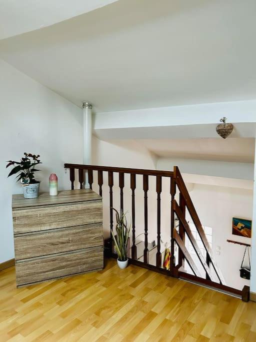 Appartement Centre Mirecourt photo 1